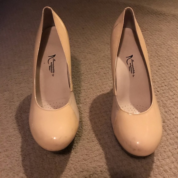 design comfort shoes Shoes - Nude platform heels